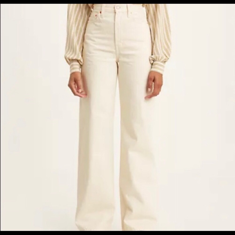 Levis wide leg rib cage natural